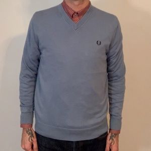 Fred Perry V Neck Sweater Men’s Medium light blue